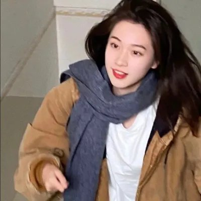 二人漫步几春秋
